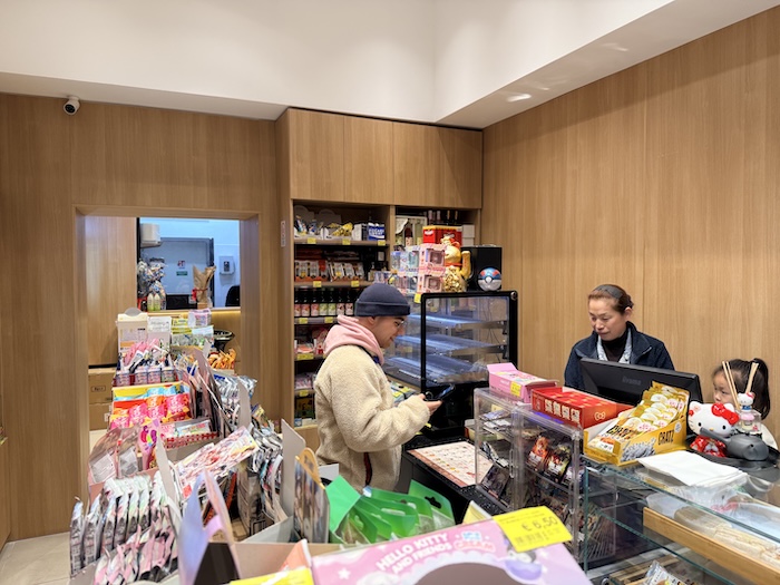 Mini Kombini supermercato giapponese milano chinatown