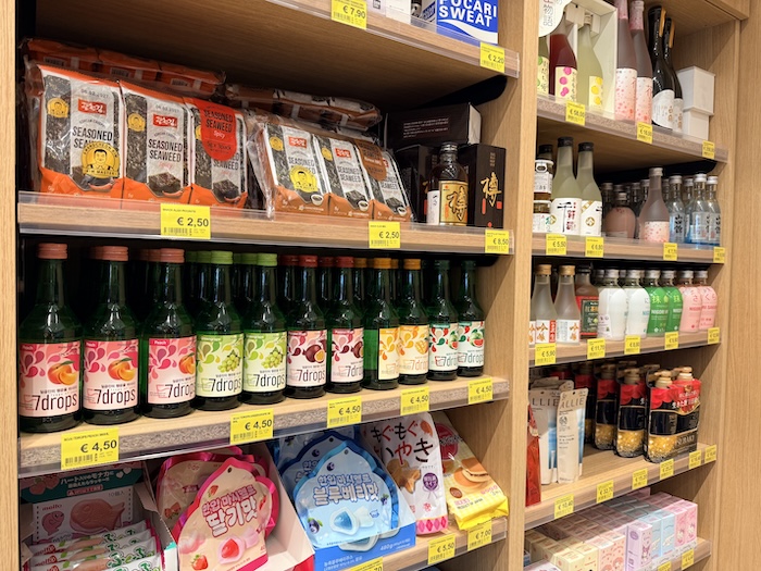 Mini Kombini supermercato giapponese milano chinatown