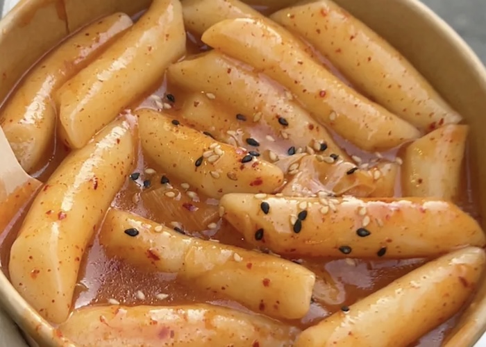 tiktok viral challenge 20 euro chinatown Ajumma Tteokbokki
