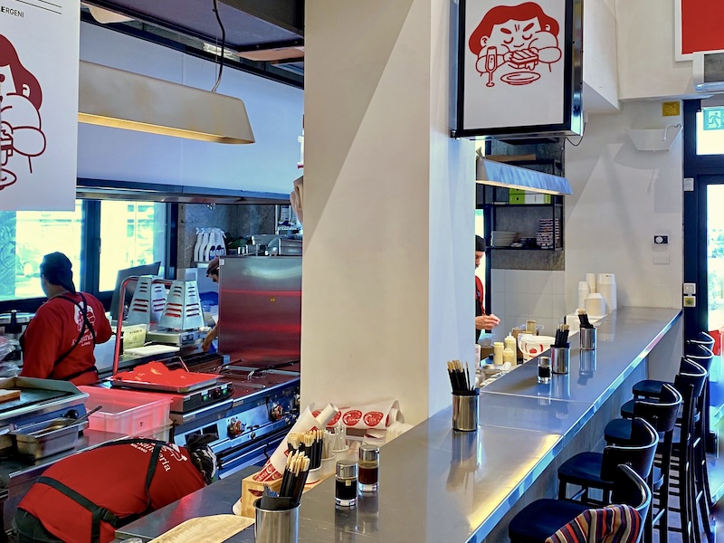 Katsusanderia Izakaya Isola Milano Street Food