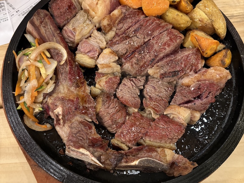 Macelleria Sirtori Chinatown ravioleria Sarpi Milano meat