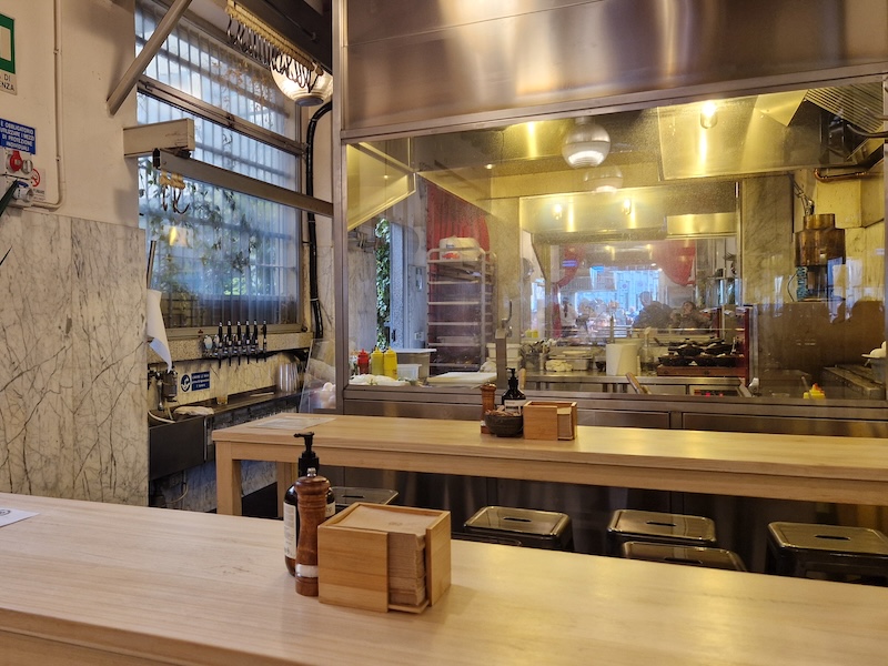 Macelleria Sirtori Chinatown ravioleria Sarpi Milano