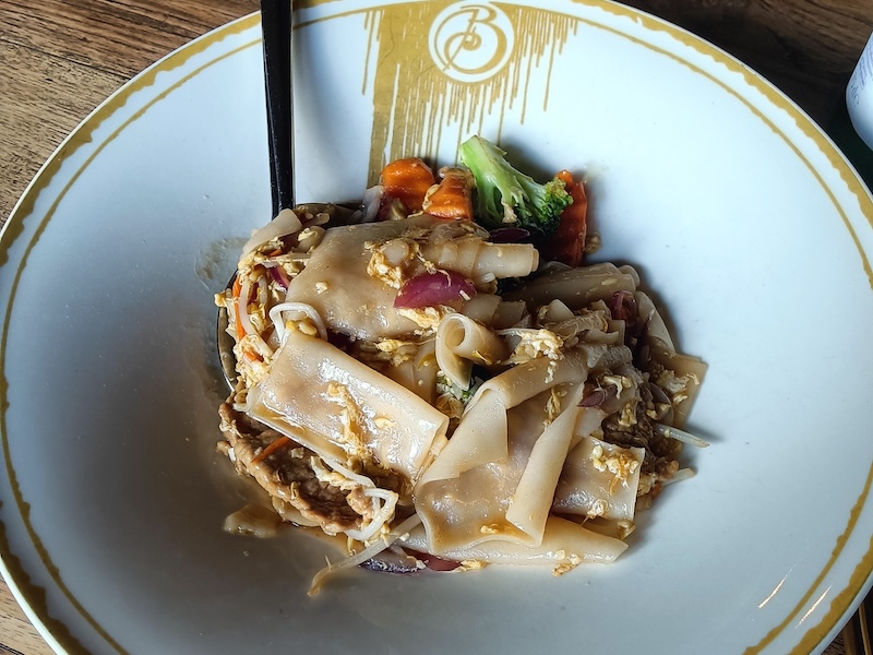 米兰最好吃的泰式炒粉 Pad Thai Bussarakham