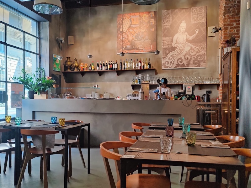 Dastorkon ristorante asia centrale uzbeko Milano cucina russa