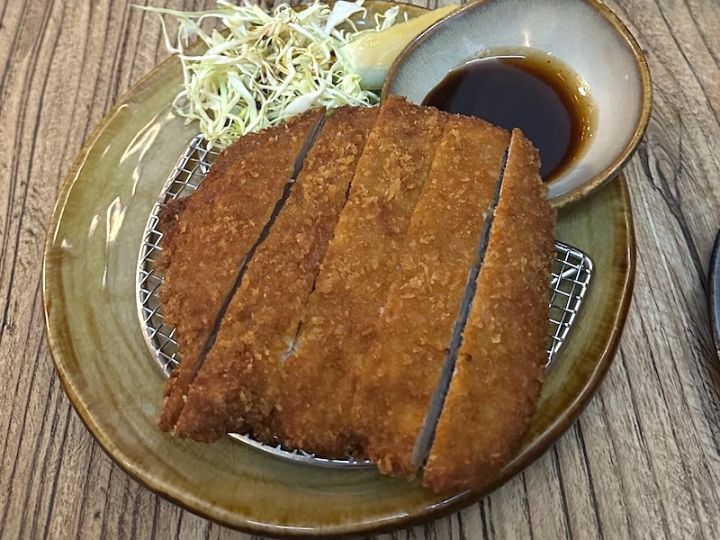 米兰探店 Roppongi Izakaya 炸猪排三明治 和牛