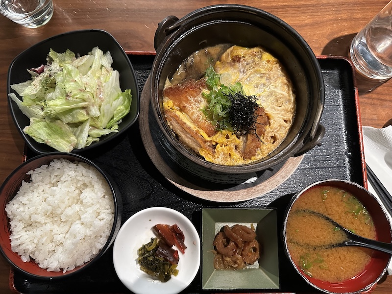 Sumire ristorante giapponese moscova pranzo tonkatsu